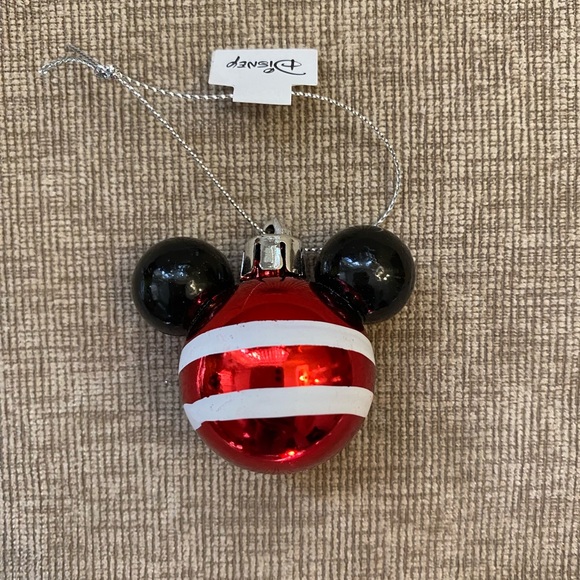 Disney 6-Pack Mickey Mouse Red Mini Christmas Tree Ornaments Set - Primark - Picture 8 of 10